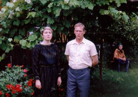 Хозяева усадьбы, мои родители - Светлана и Юрий Огарко